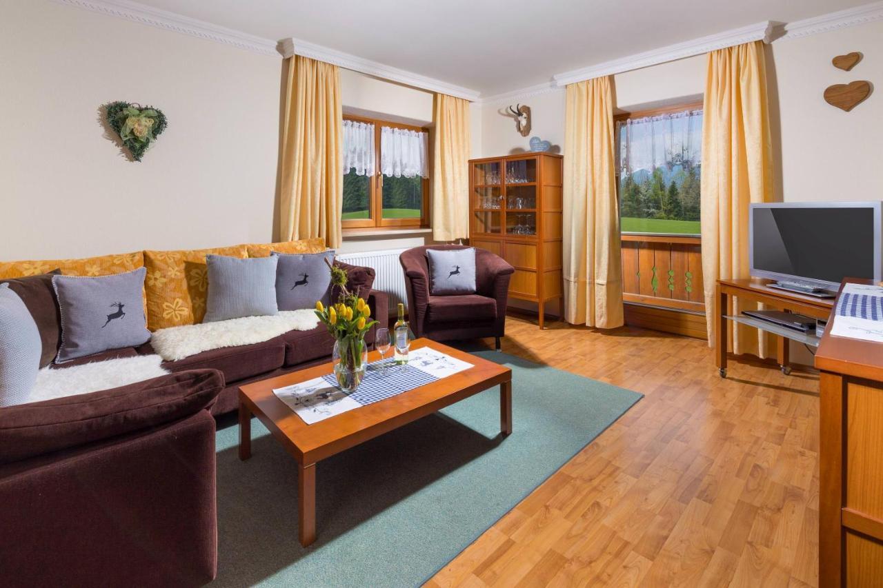Ferienwohnungen Gaestehaus Laercheck Berchtesgaden Exterior foto